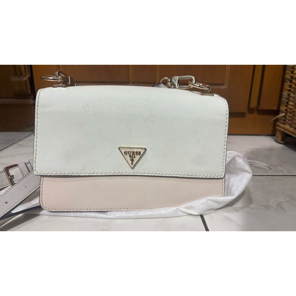 Tas selempang wanita Guess ori