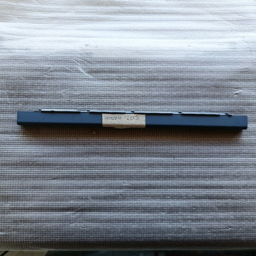 Tutup Engsel Laptop Lenovo 120s 120