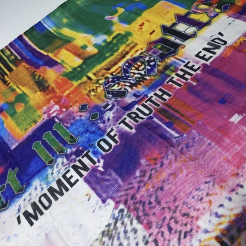 G-dragon act iii motte scarf ( color version )