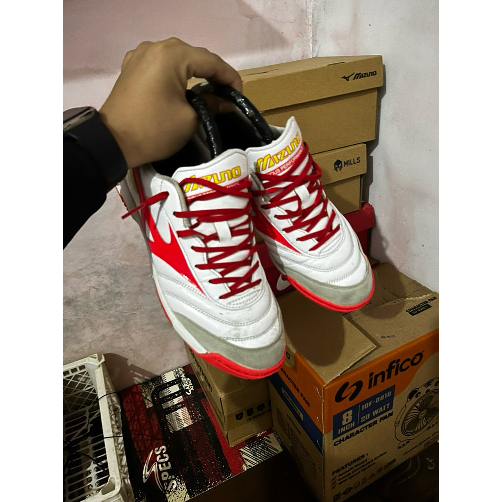 mizuno futsal