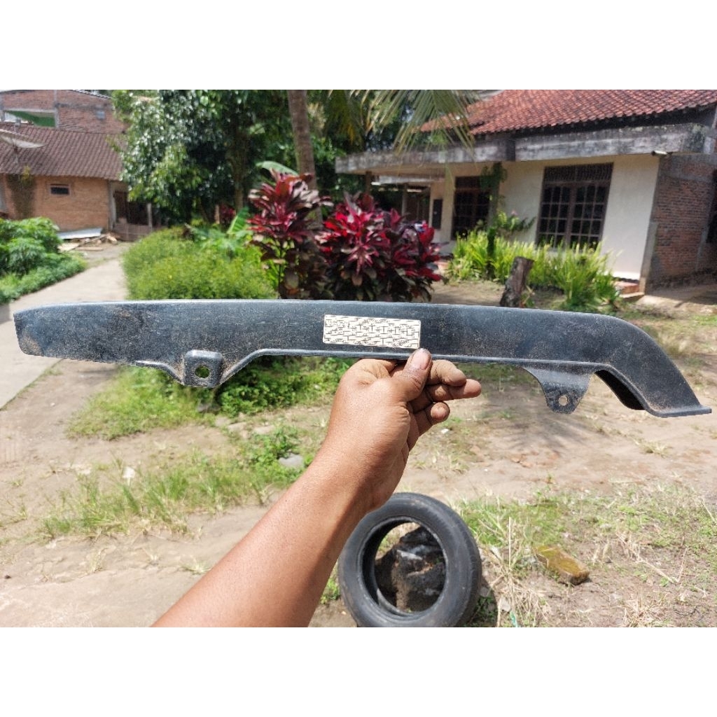 Tutup Rantai Ketengkas Thunder 125 Original