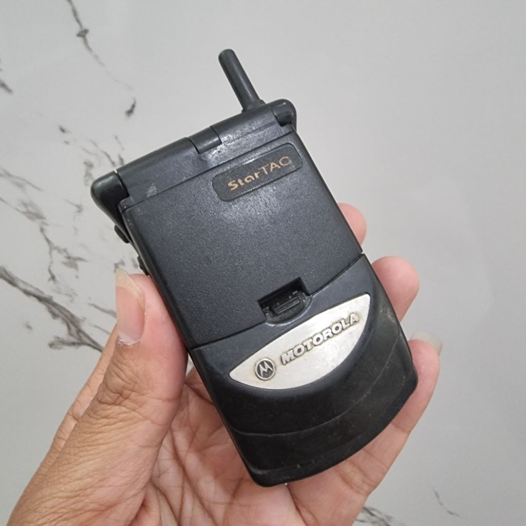 MOTOROLA STARTAC BAHAN / MINUS 02