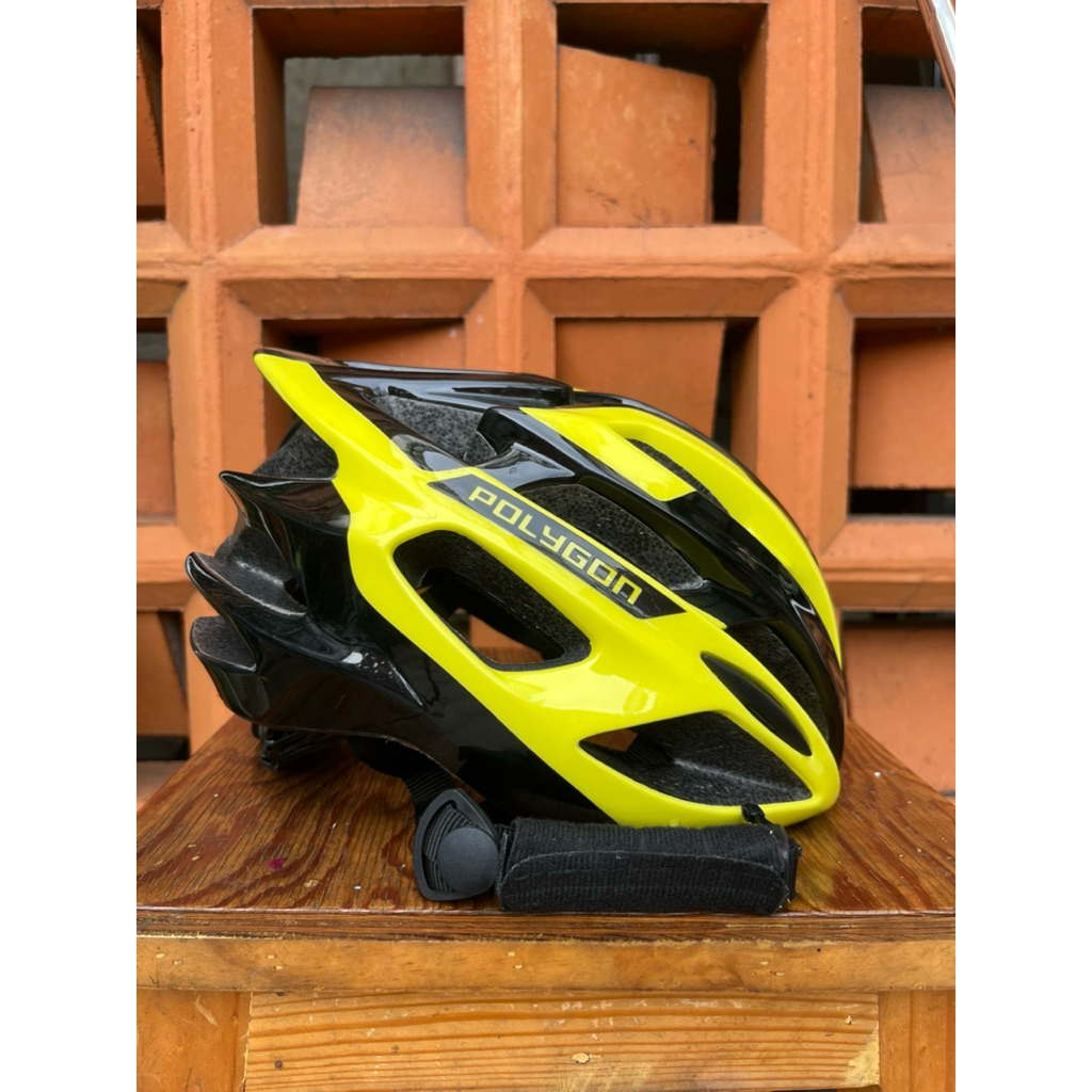 Helm sepeda Polygon Roadbike MTB Seli Hitam Kuning Black Yellow