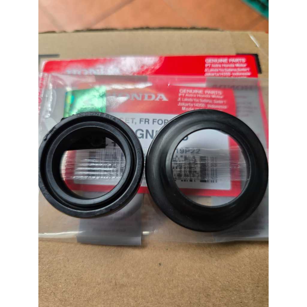 SEAL SHOCK + SEAL DEBU GRAND SUPRA beat kharisma 51490-GN5-305 ORIGINAL AHM