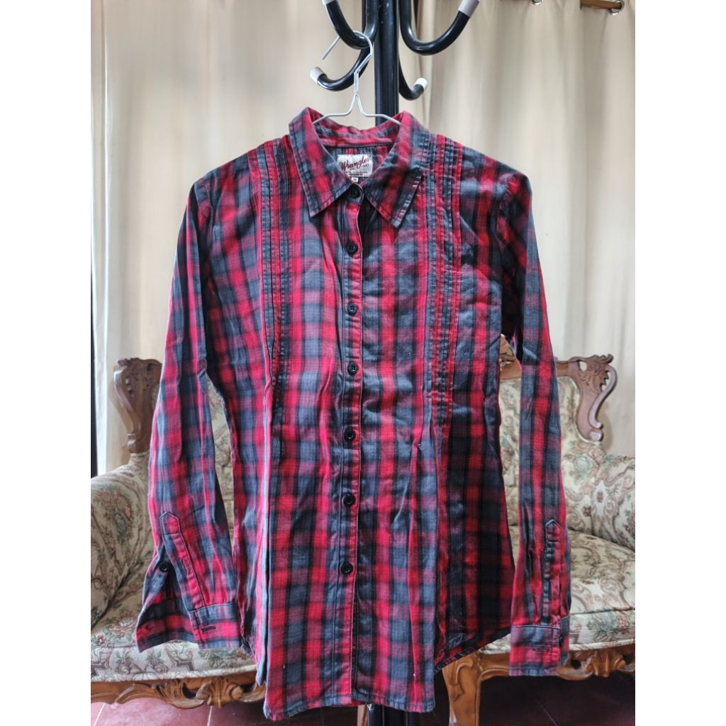 Preloved Kemeja Wanita Wrangler
