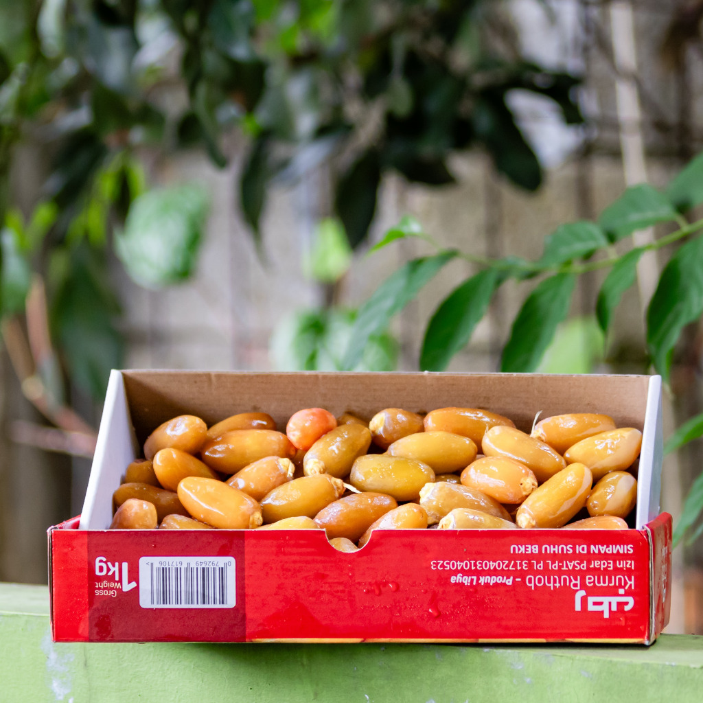 Kurma Ruthob libya 1kg | Kurma segar setengah matang