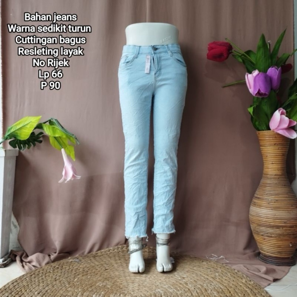 celana jeans preloved biru denim belel branded