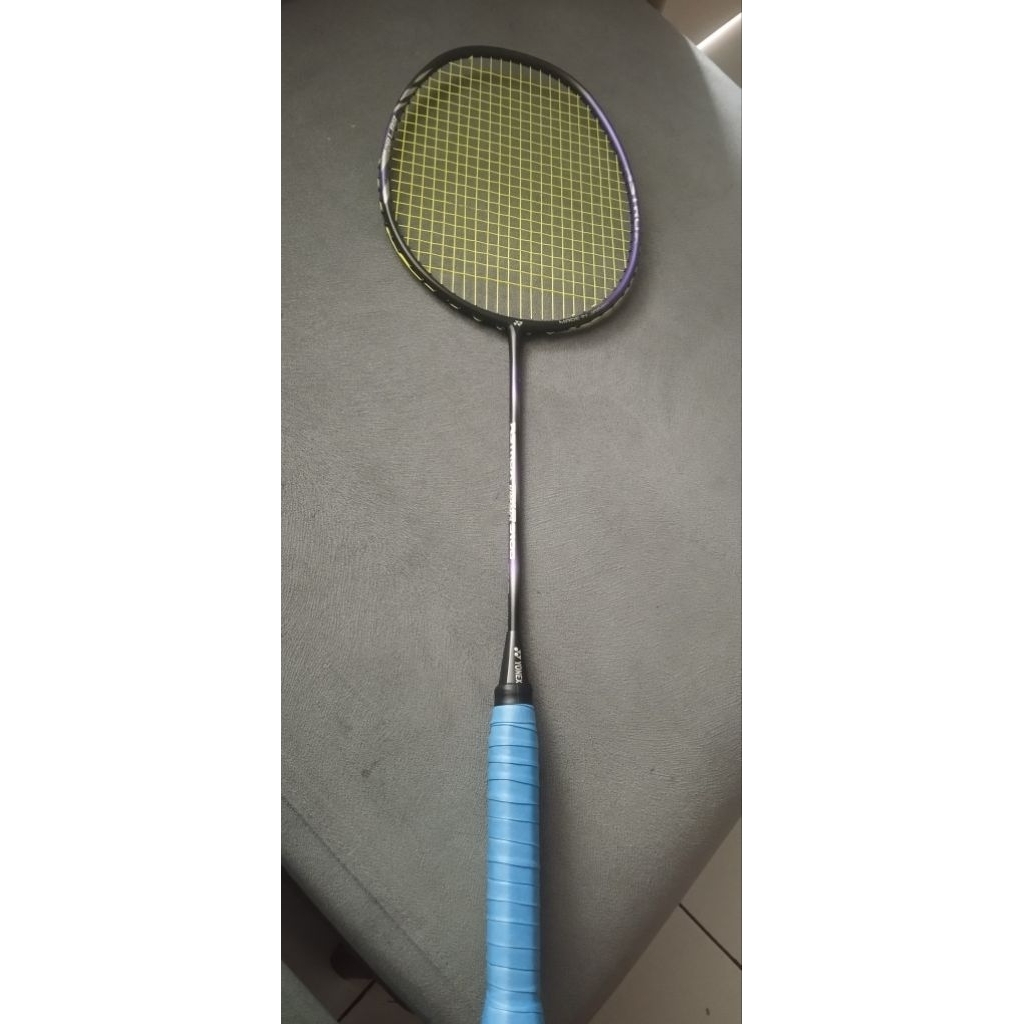 yonex astrox tour 9100