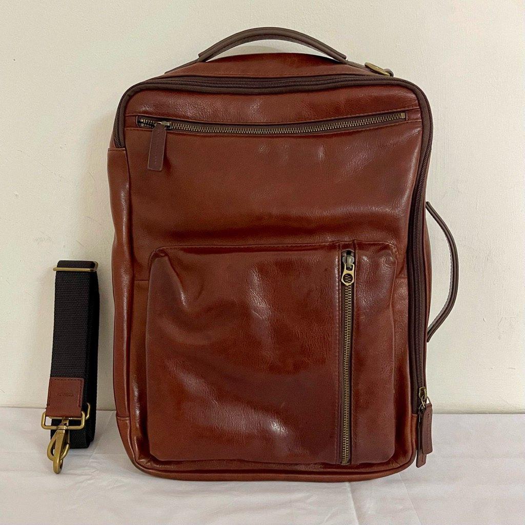 Good Condition | FOSSIL BUCKNER COGNAC BACKPACK - Tas Kulit Pria Preloved Original