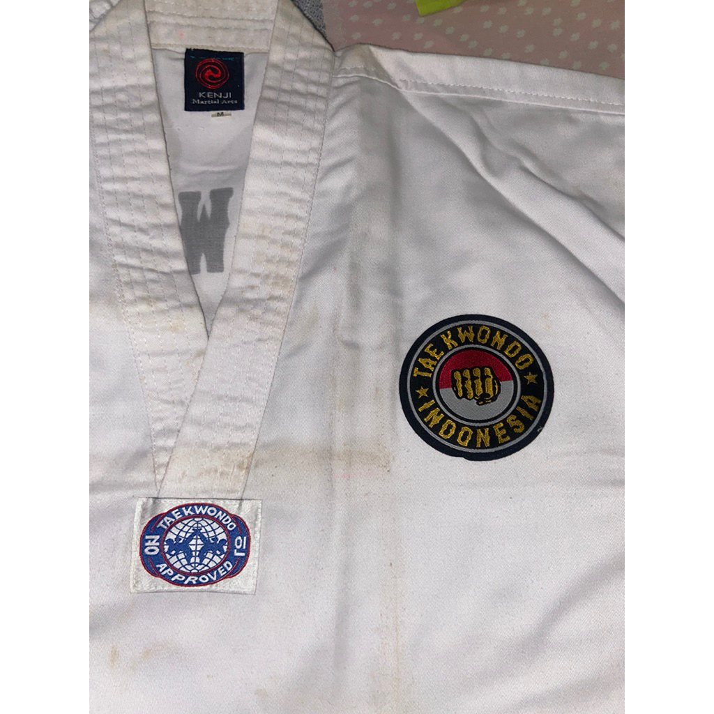 Preloved Seragam Taekwondo
