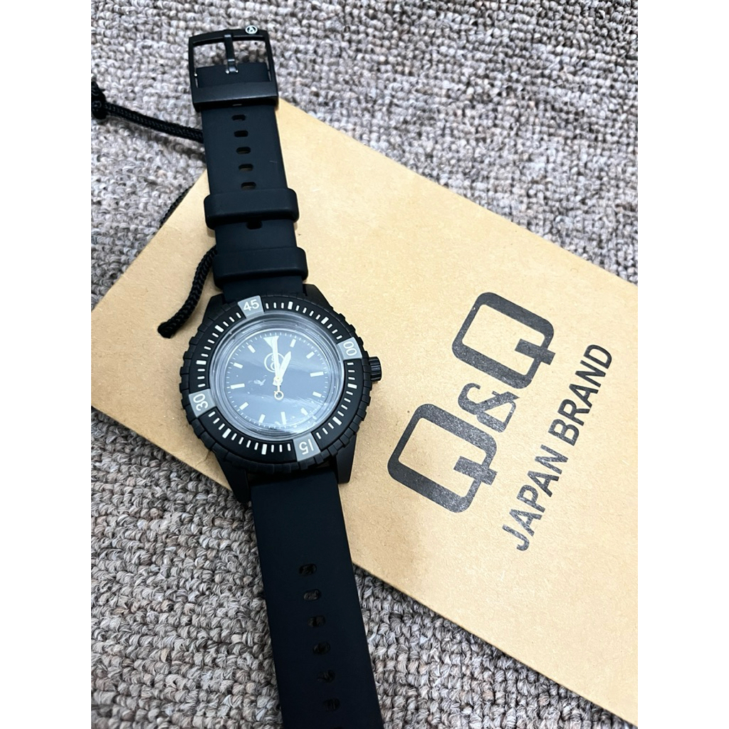 Jam Tangan Pria Q&Q QQ Smile Solar RP06J001Y Solar Series Second Like New Original