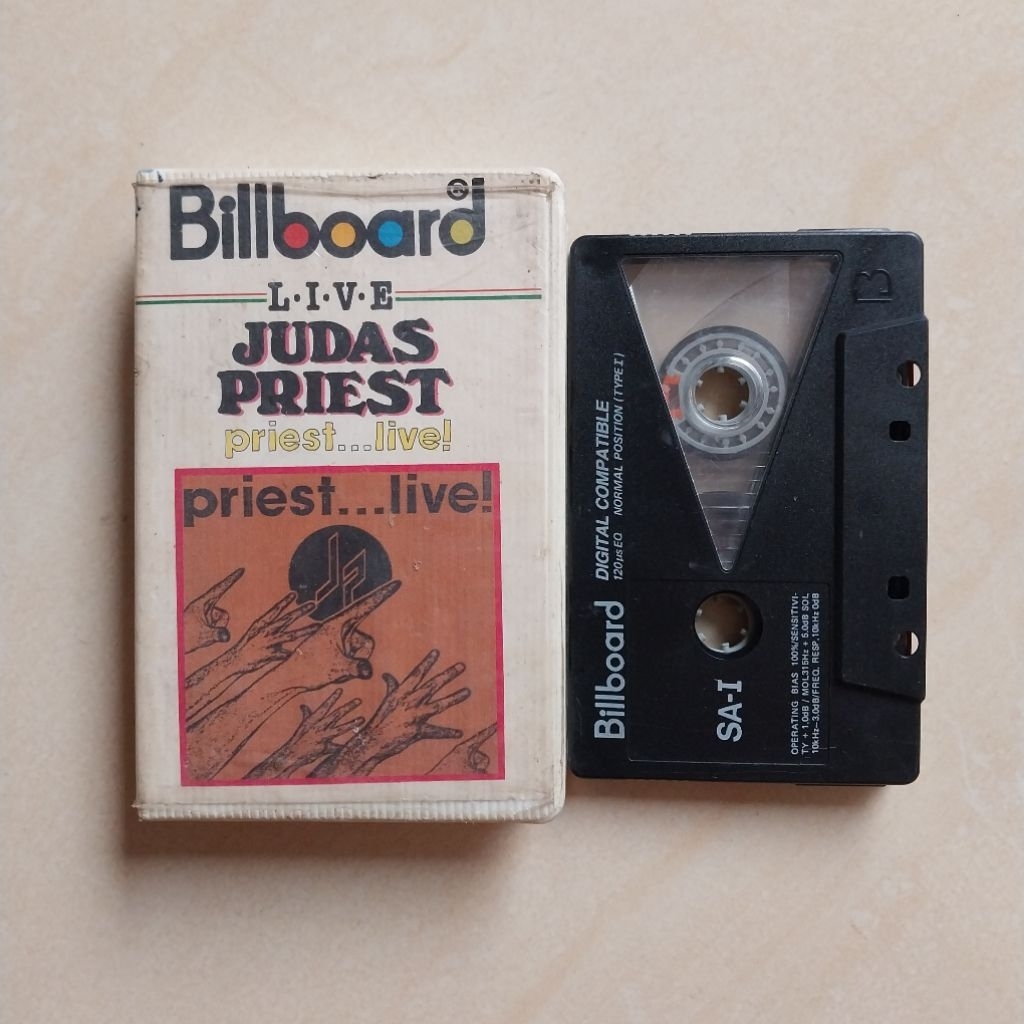KASET JUDAS PRIEST ALBUM PRIEST LIVE