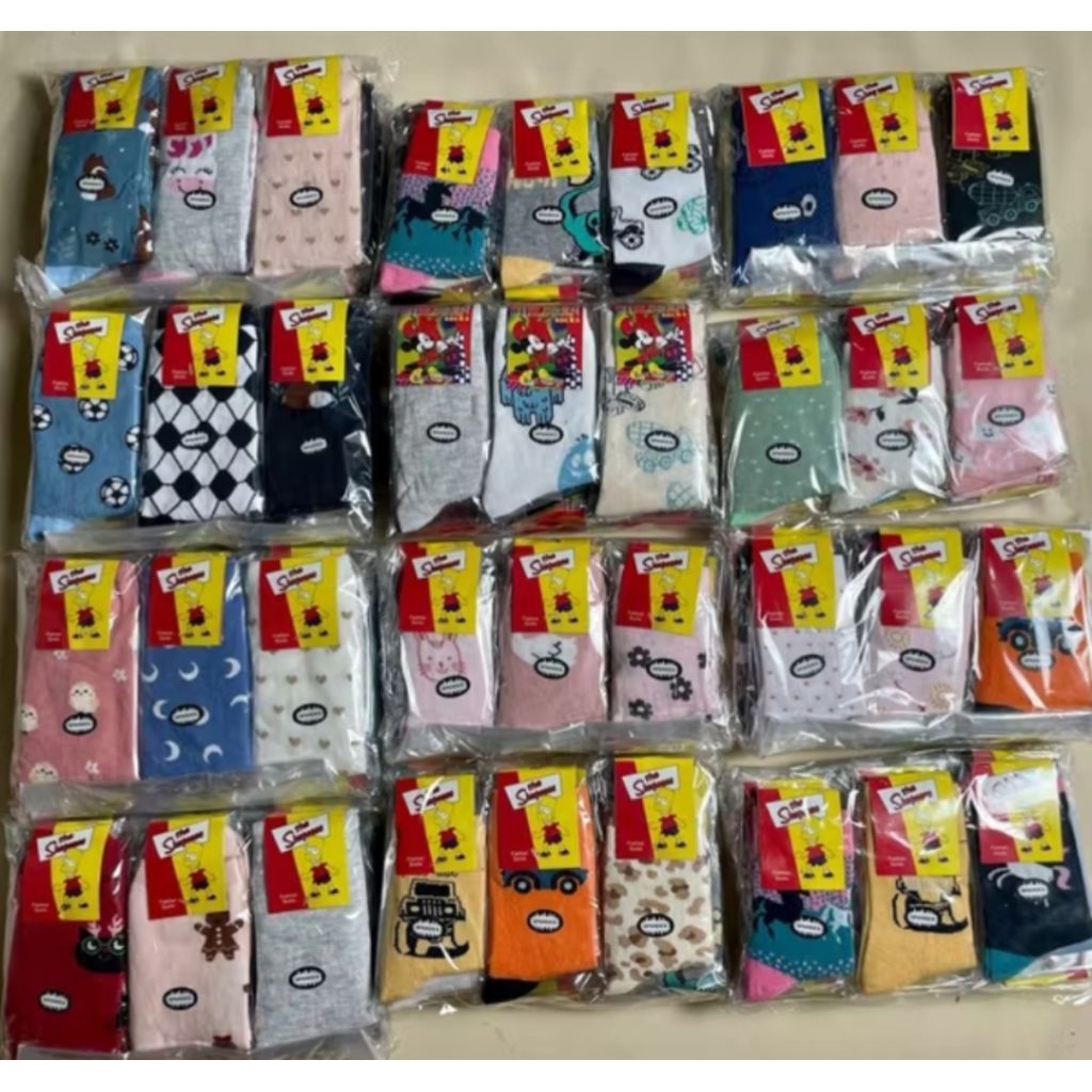 KONVEKSI (12 PASANG) KAOS KAKI ANAK2 TK,SD,REMAJA RANDEM MOTIF&POLOS BAHAN PE (DI KEMAS).