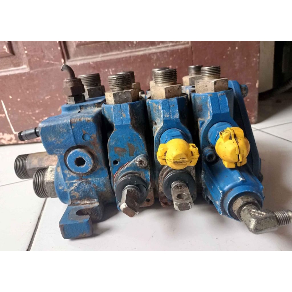 control Valve/part kobelco.kondisi bahan/bocor/rembes