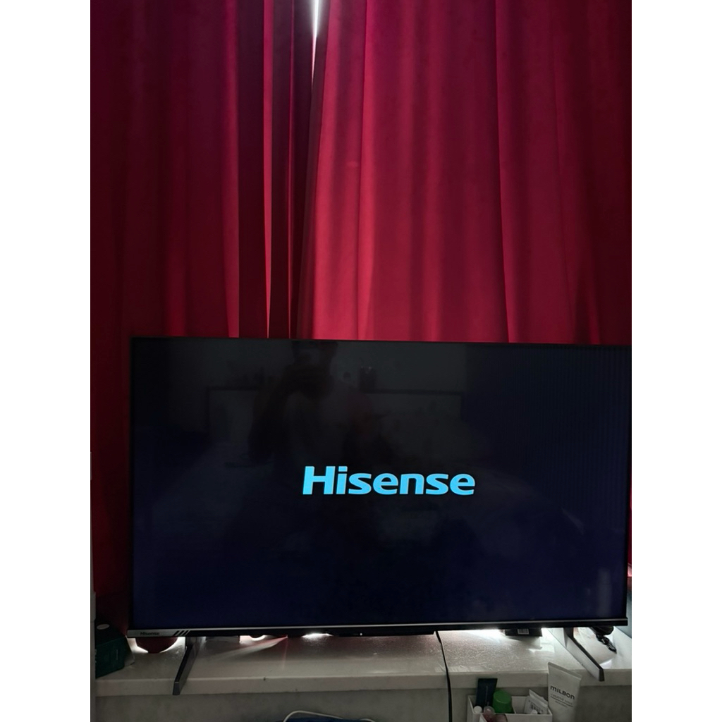 Preloved Smart TV Hisense 50inch no box