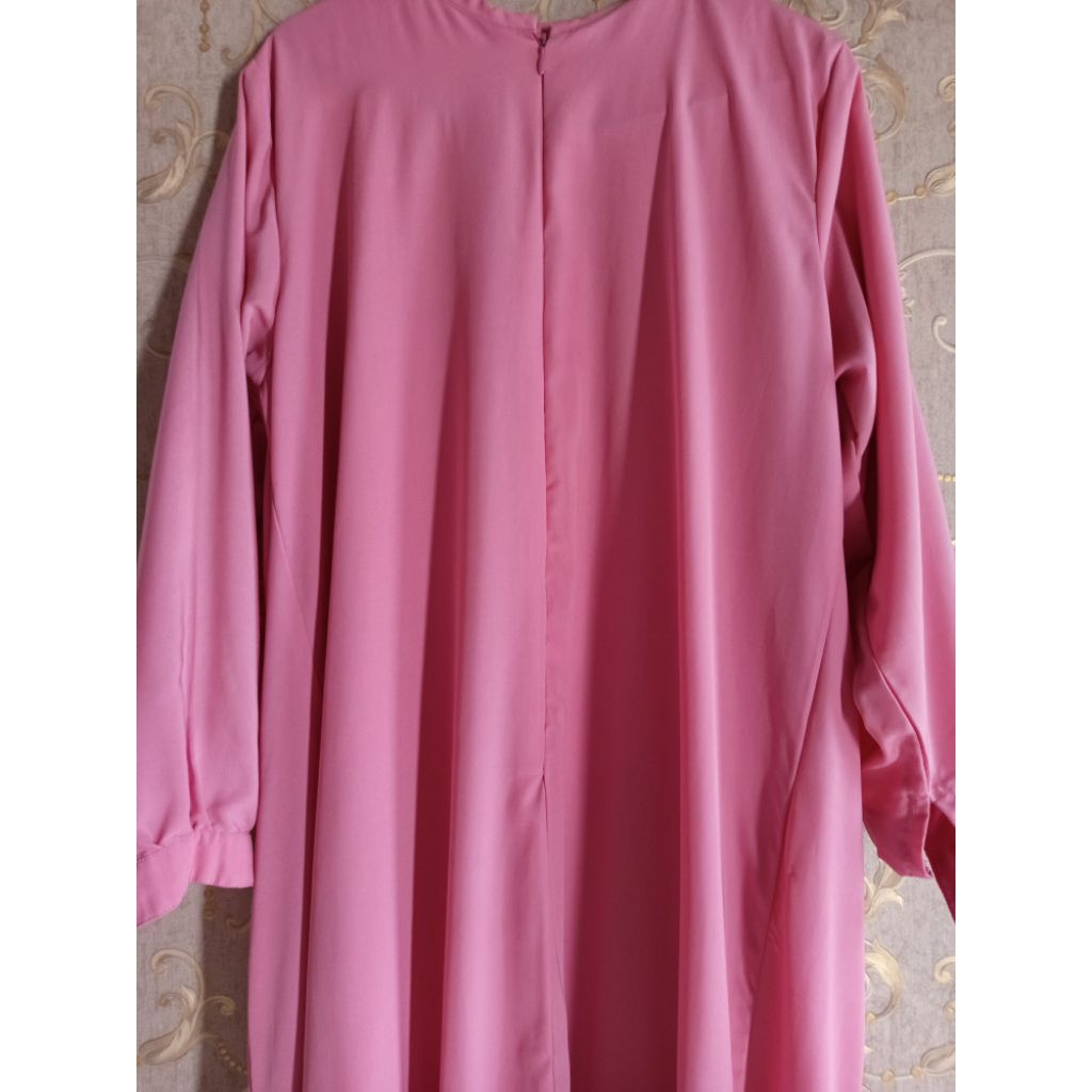 PRELOVED SET GAMIS REMPEL JUMBO DAN HIJAB NON PET WOLFIS WARNA PINK SALEM