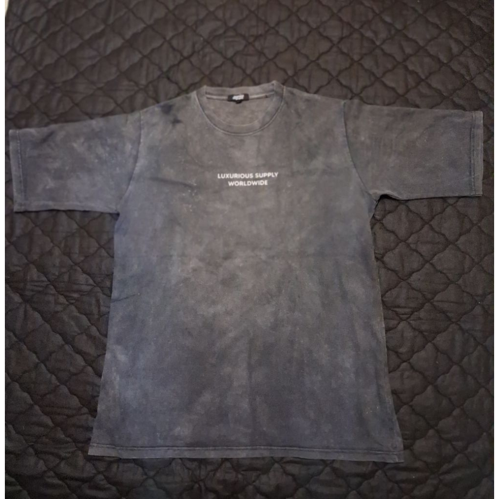 [PRELOVED] t-shirt luxurious washed black XL