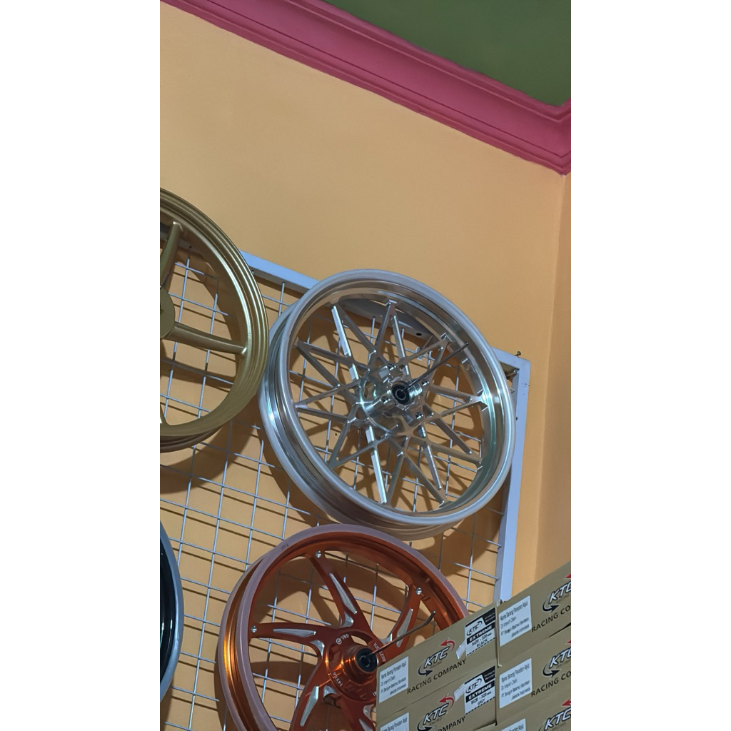 Velg vnd Dspeed chrome beat scoopy genio spacy vario110