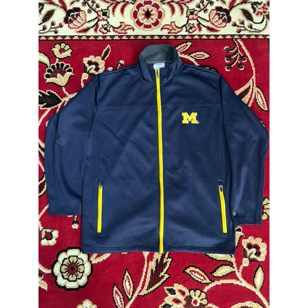 TRACKTOP CHAMPION MICHIGAN SECOND