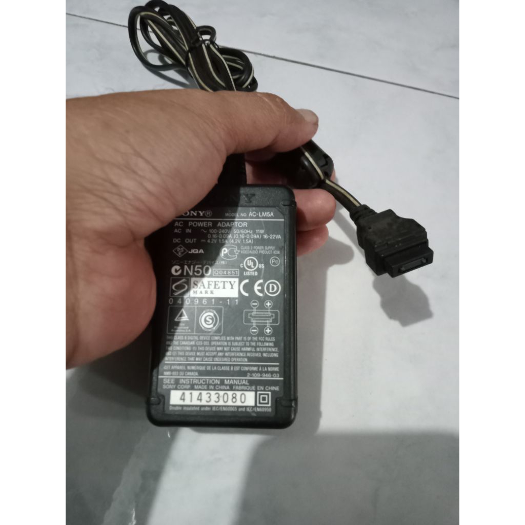 charger camera digital sony