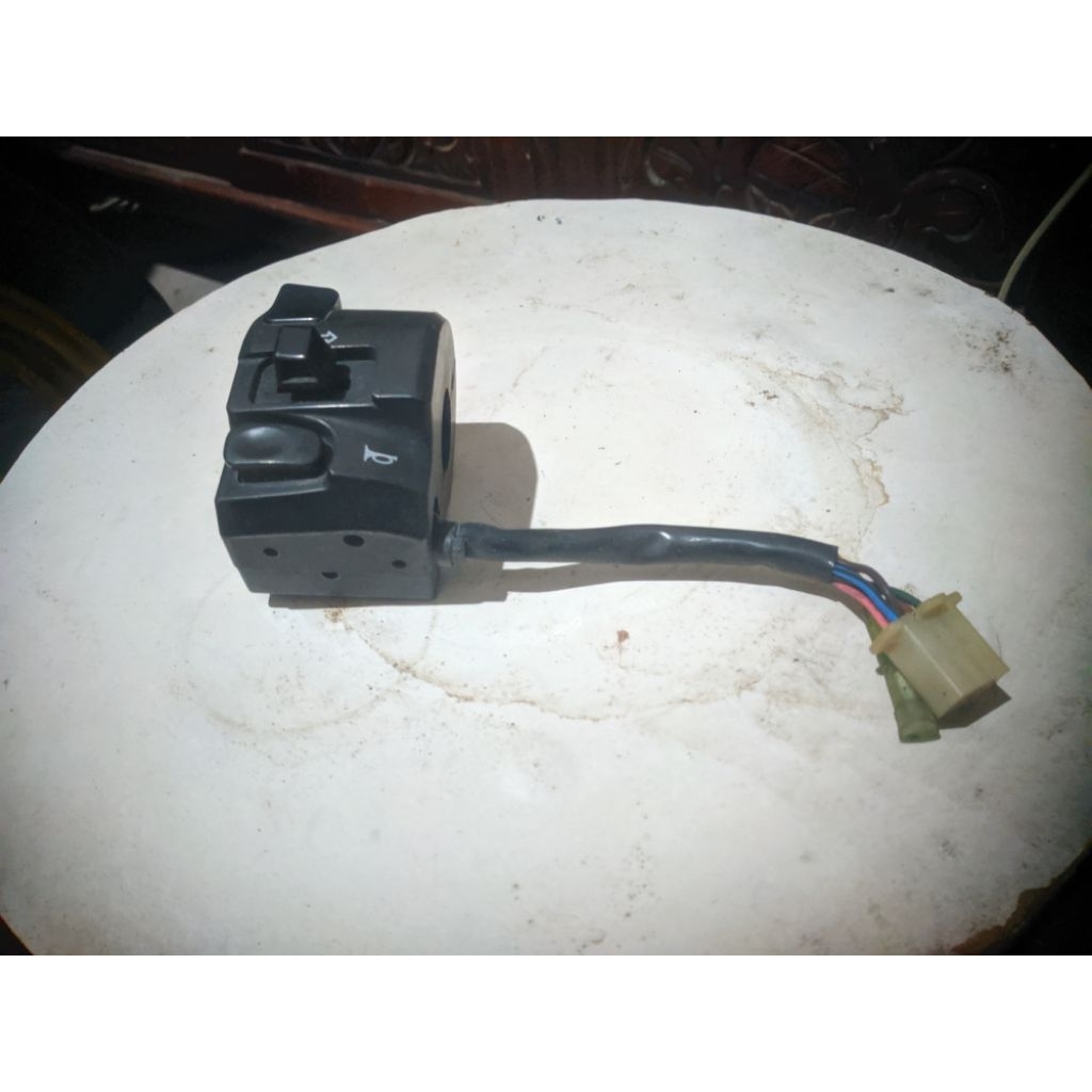 holder kiri nmax old