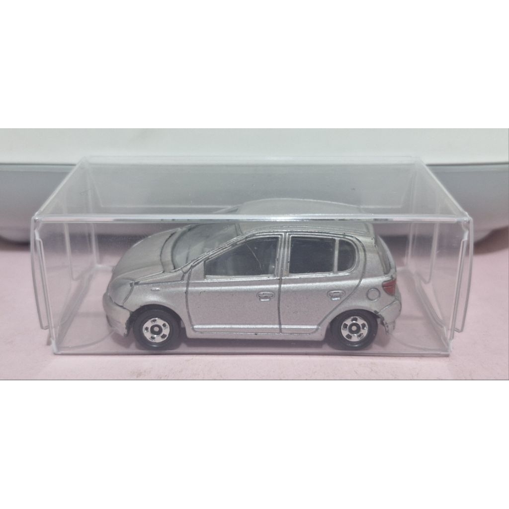 Diecast Tomy Biru Tomica 110 Toyota Vitz (No Box)
