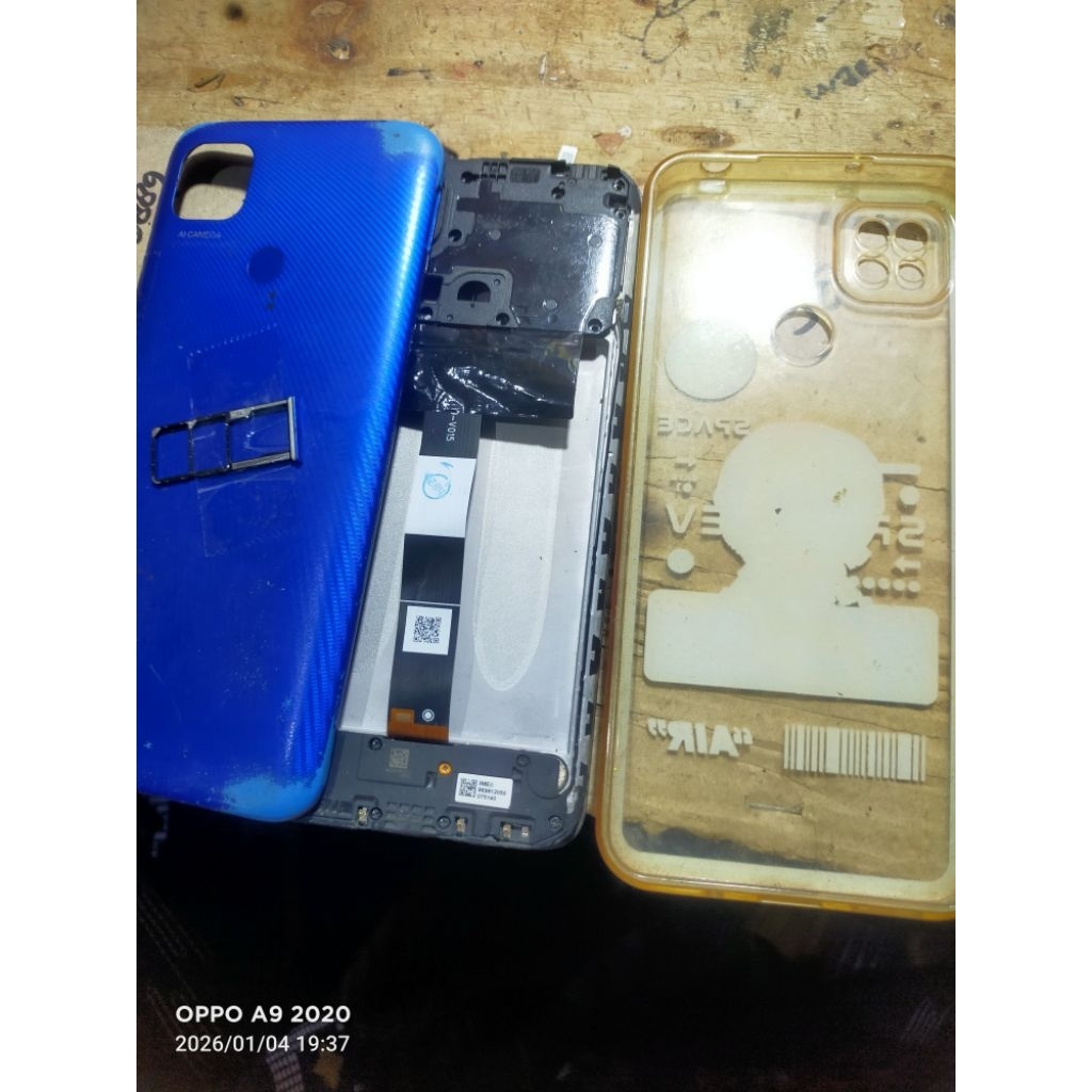 FRAME TATAKAN LCD / BECDOOR XIAOMI REDMI 9C ORIGINAL COPOTAN