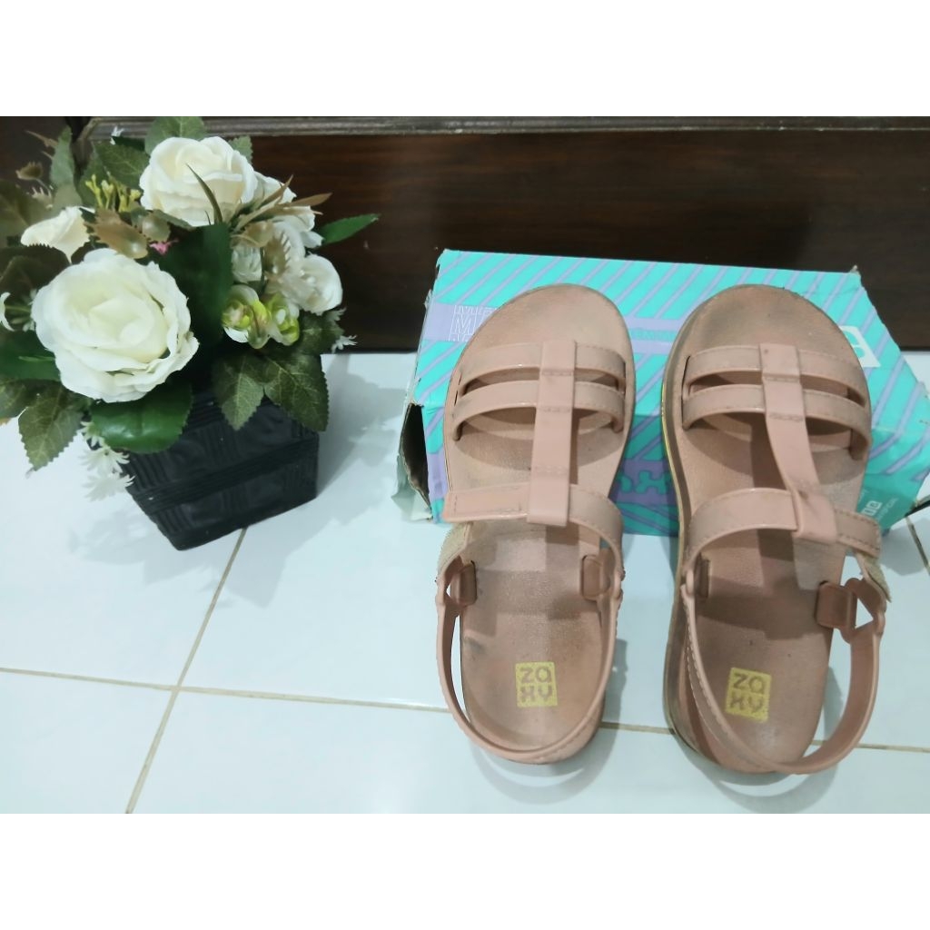 Preloved Zaxy Conectada sand Inf 34