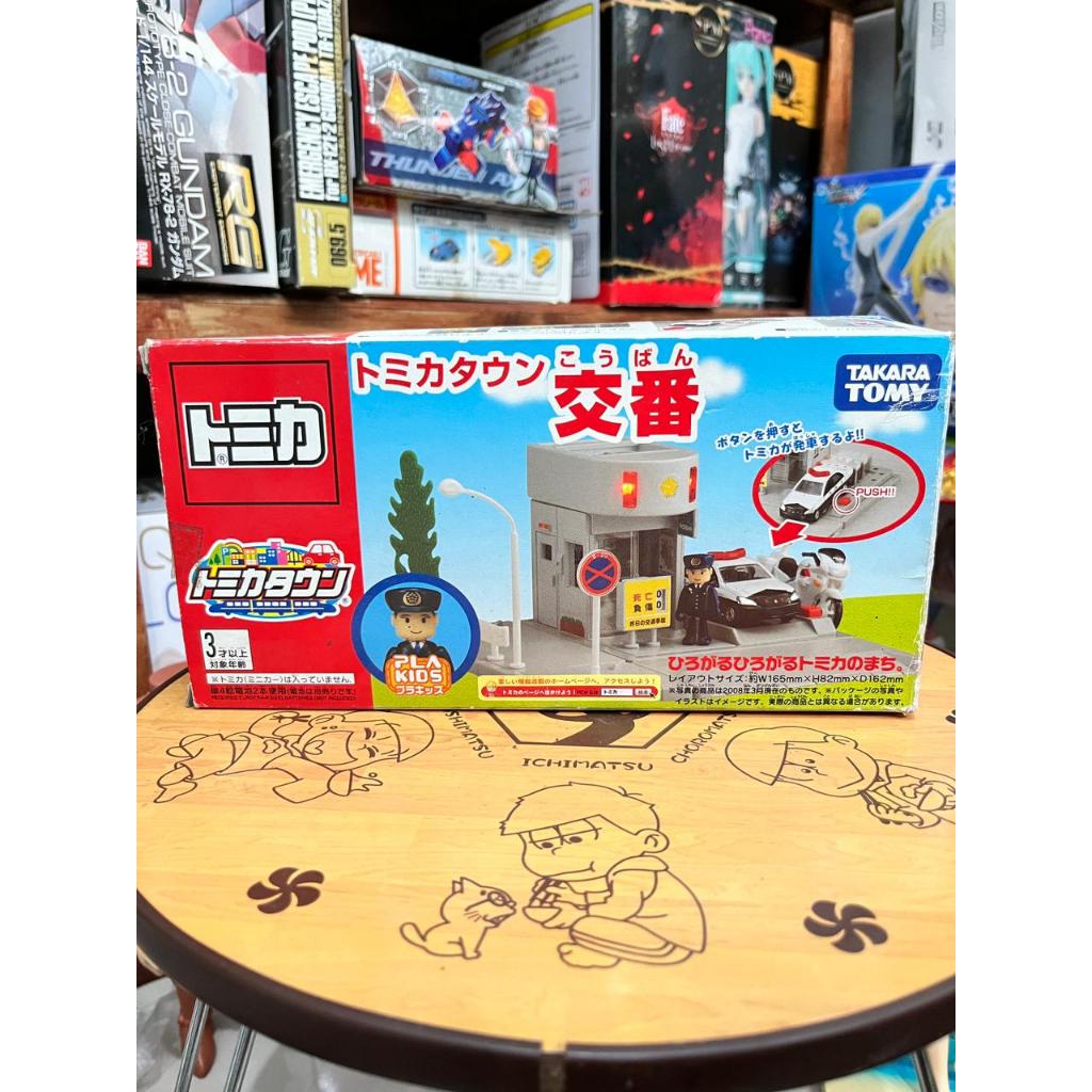 Original Takara Tomy Tomica Town Police Box Miniatur Kantor Polisi