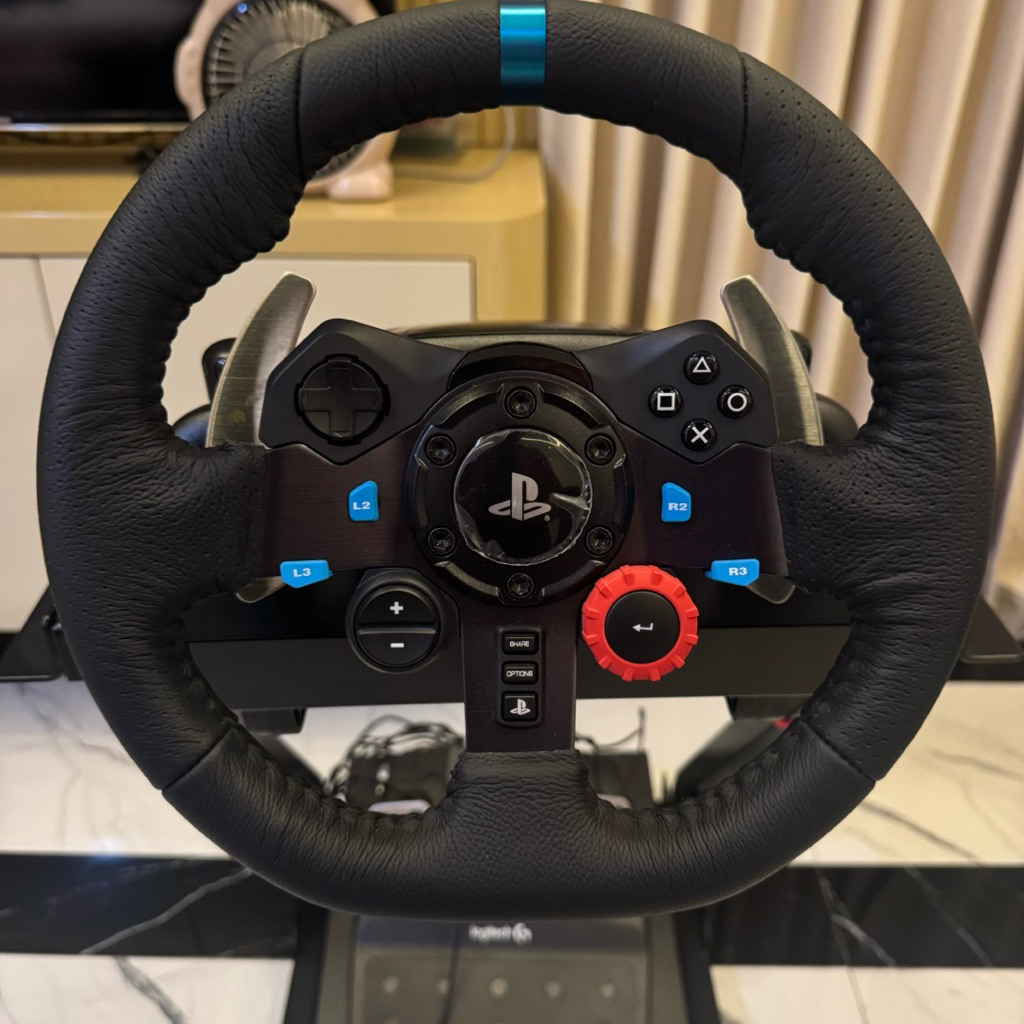 Logitech G29 Driving Force Steering Wheels & Pedals - Second