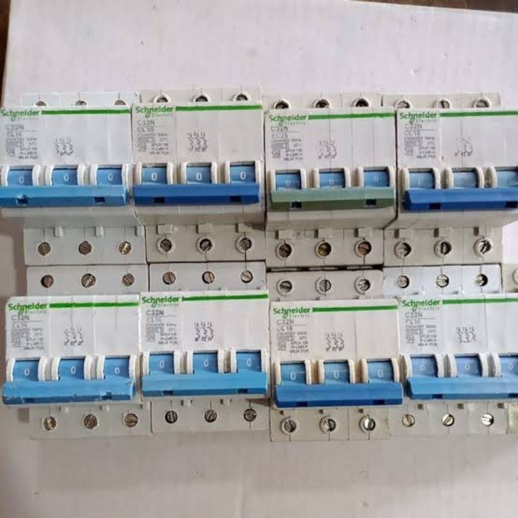 MCB 3 PHASE 5CHN31D3R PLN SECOND ORIGINAL COPOTAN PANEL