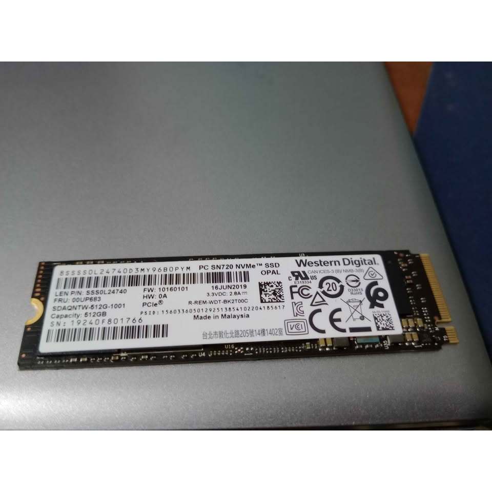 ssd nvme 512gb ori copotan merk WD sn720 kondisi bagus normal