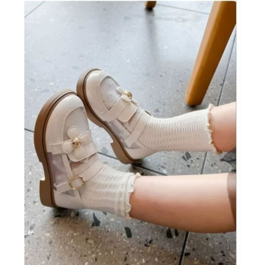 sepatu anak perempuan terbaru/sepatu docmart anak perempuan sepatu sekolah anak perempuan SD/tk