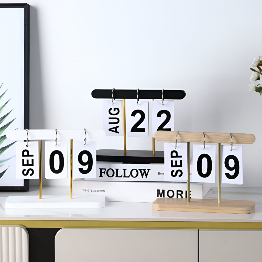 Kalender Kayu Dekoratif Unik Kekinian / Kalender Cantik Kekinian Bahan Kayu / Kalender Kayu Dekorasi