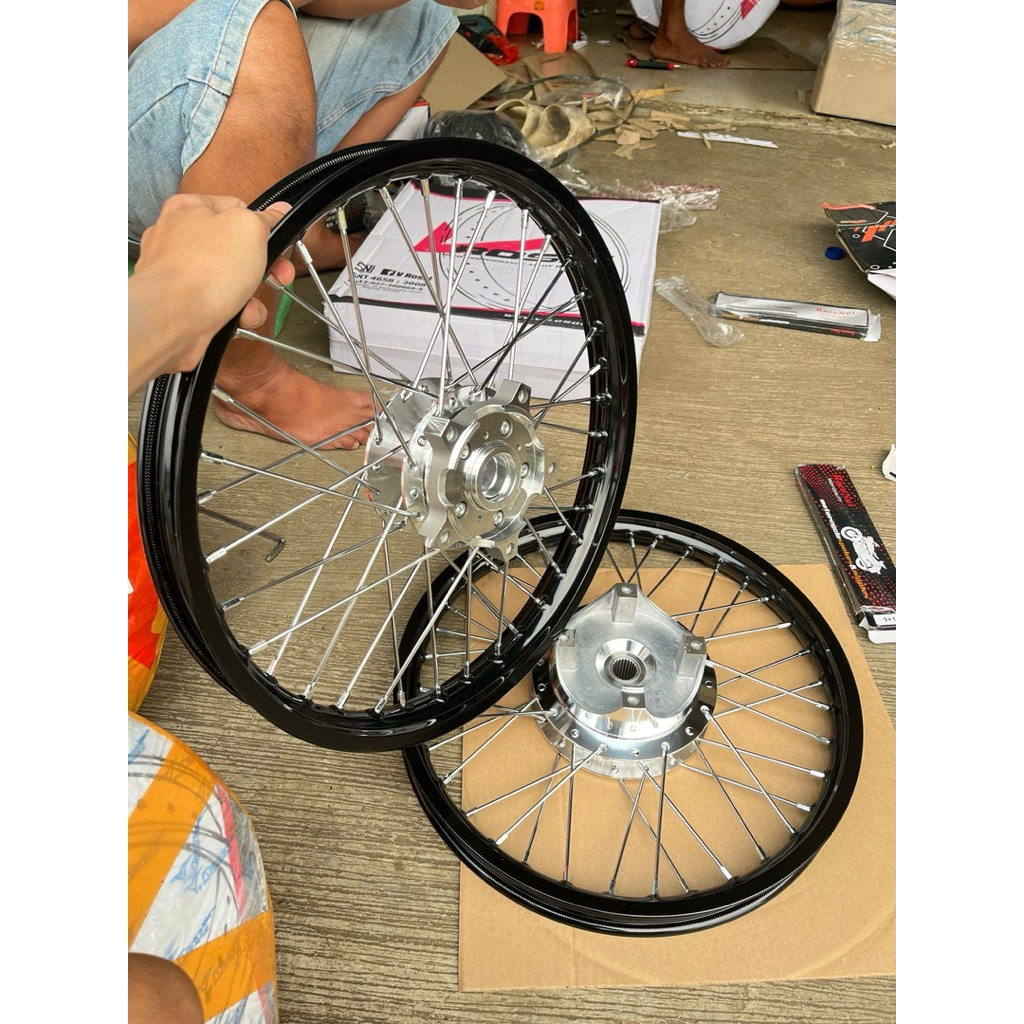 velg pcx 160 ring 17 uk 140/140