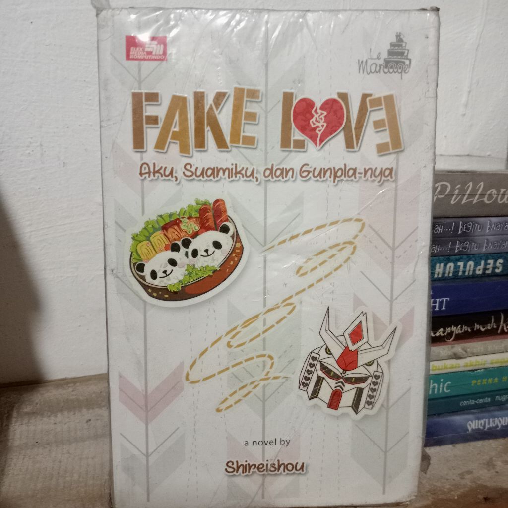 Buku Novel Fake Love. ORIGINAL.