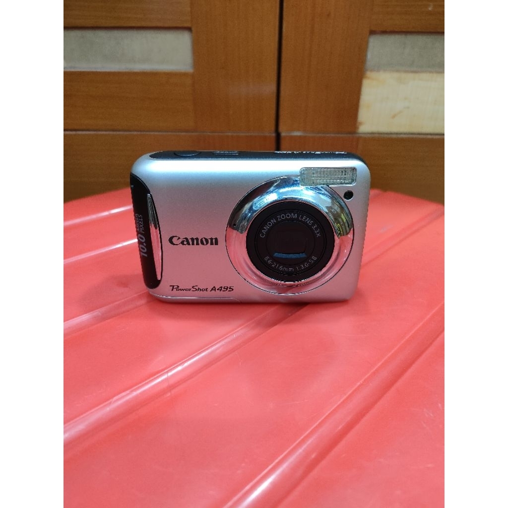camera Canon powershot A495