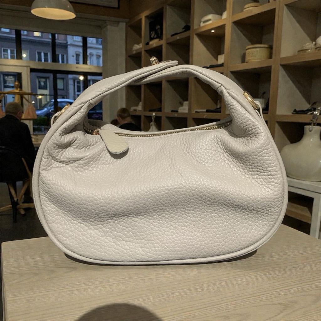 TAS KULIT CREAM. TAS KULIT ASLI KULIT SAPI LEATHER TAHAN API ANTI MENGELUPAS ANTI KELOPEK