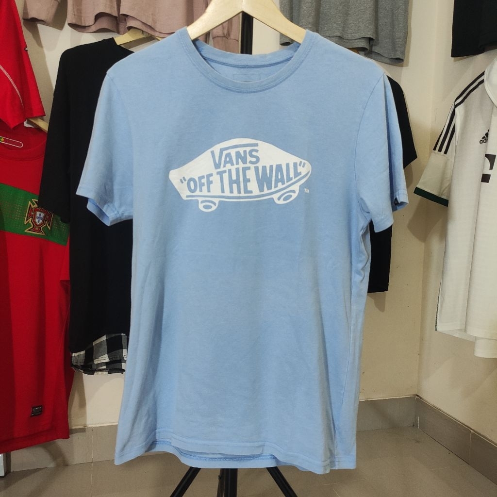 Kaos Vans Off The Wall Baby Blue Size M