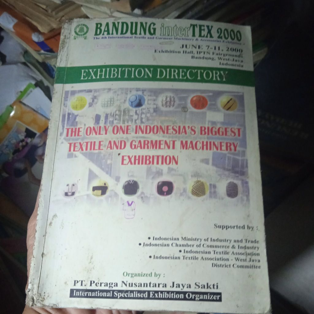 buku Bandung interTex 2000, Exhibition Directory, the only one Indonesia's biggest textile and garme