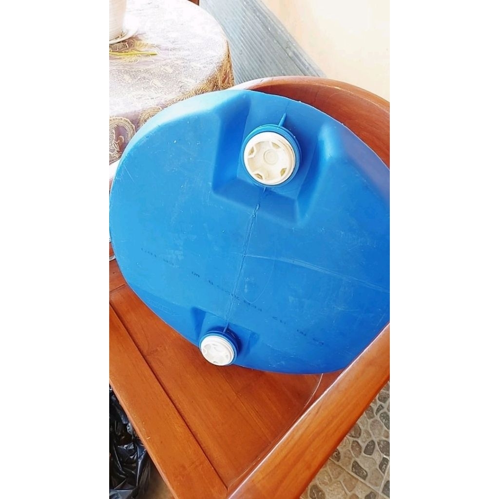 tutup tong plastik 200liter biru.tebal HDPE tahan. cuaca.