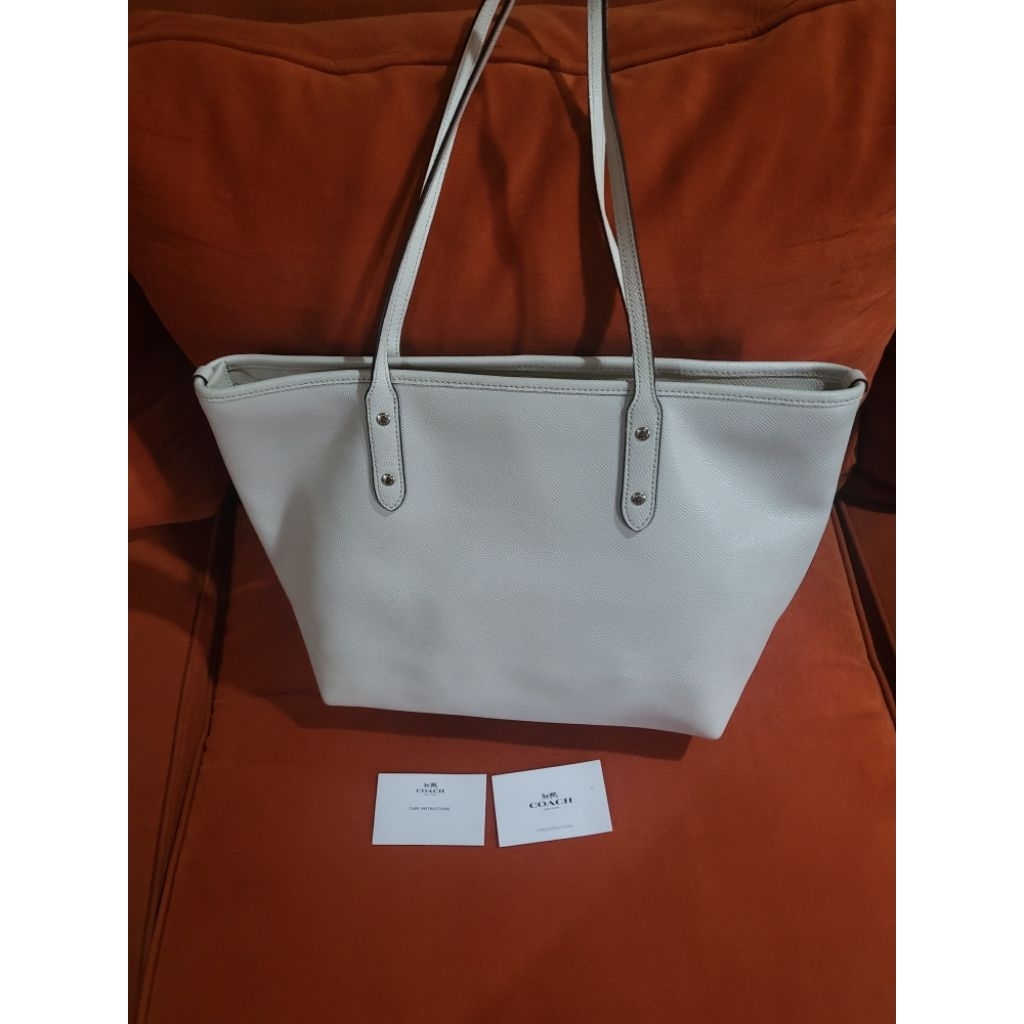 tas coach kulit warna cream preloved