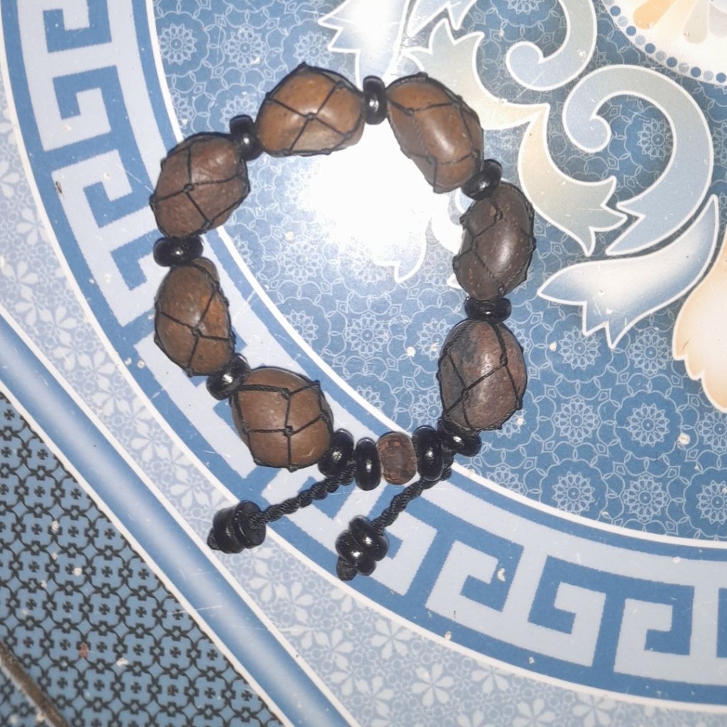 Gelang Munta Besi Daging