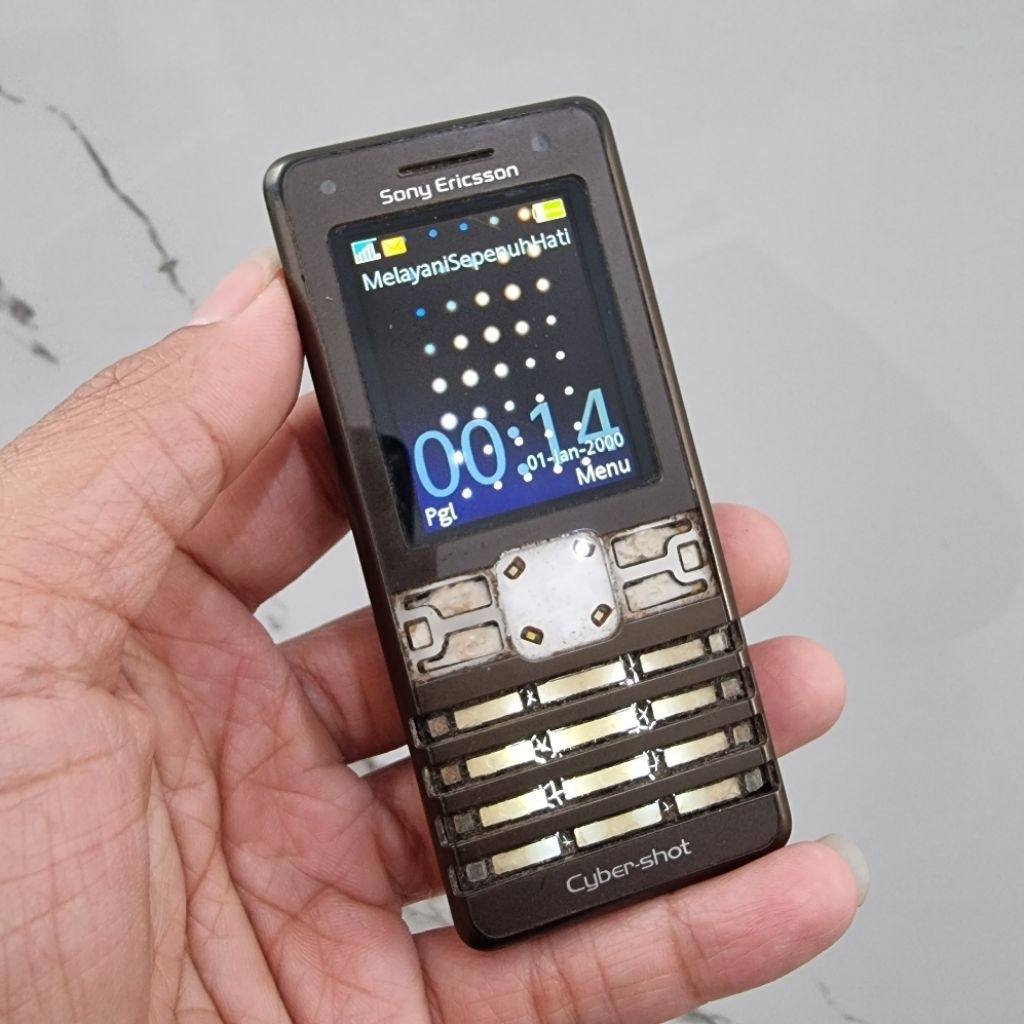 SONY ERICSSON K770i CYBERSHOT , BAHAN / MINUS