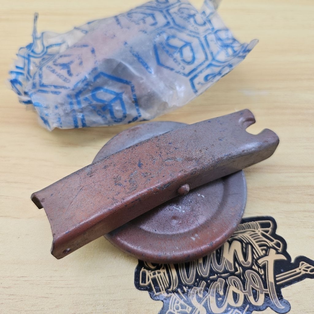 Tutup Tangki Vespa Super Sprint Px Original Nos