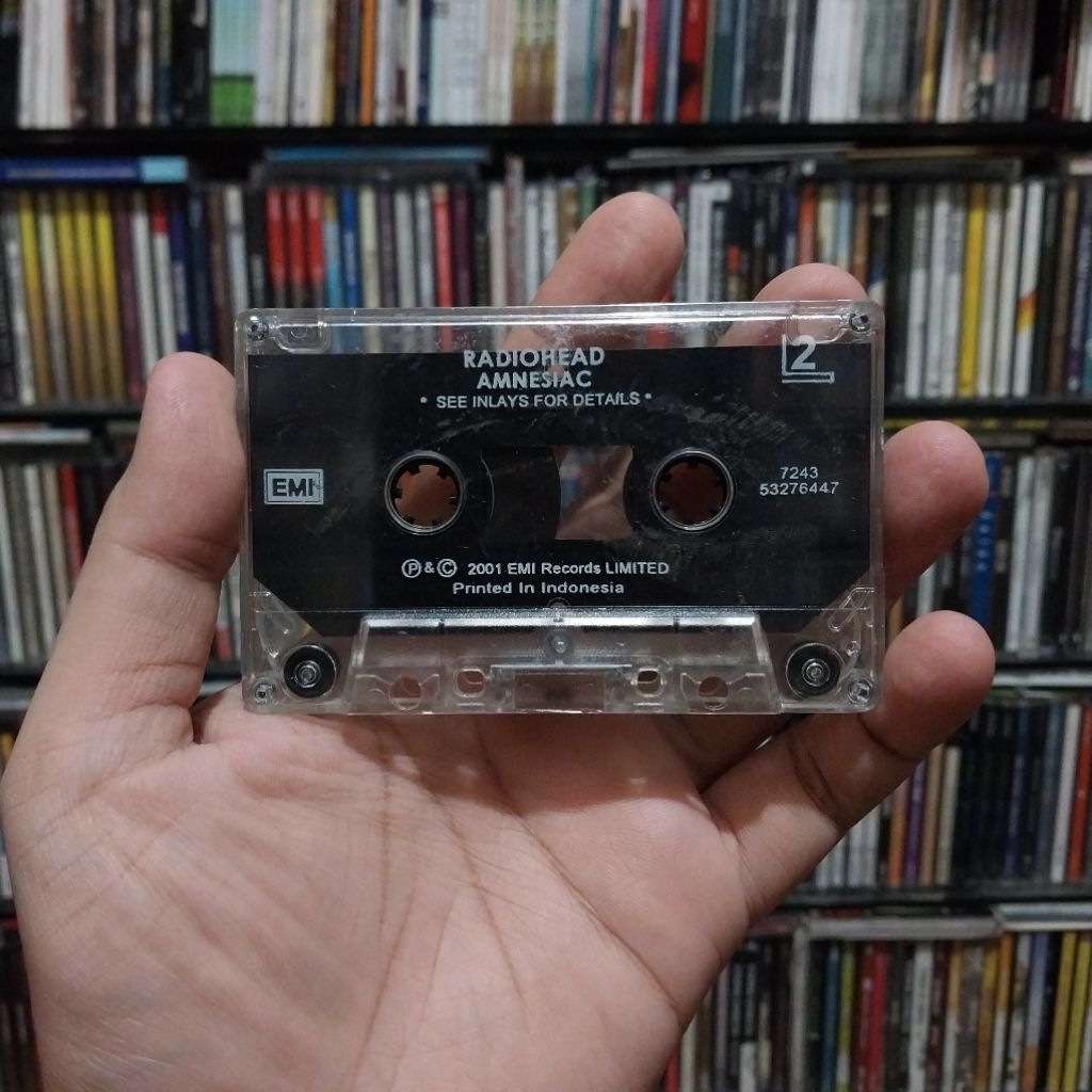 KASET RADIOHEAD ALBUM AMNESIAC
