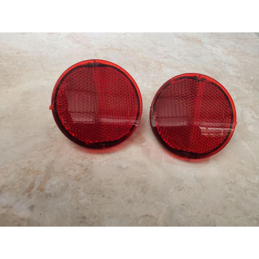 reflektor bumper belakang Avanza Veloz 2012 - 2018