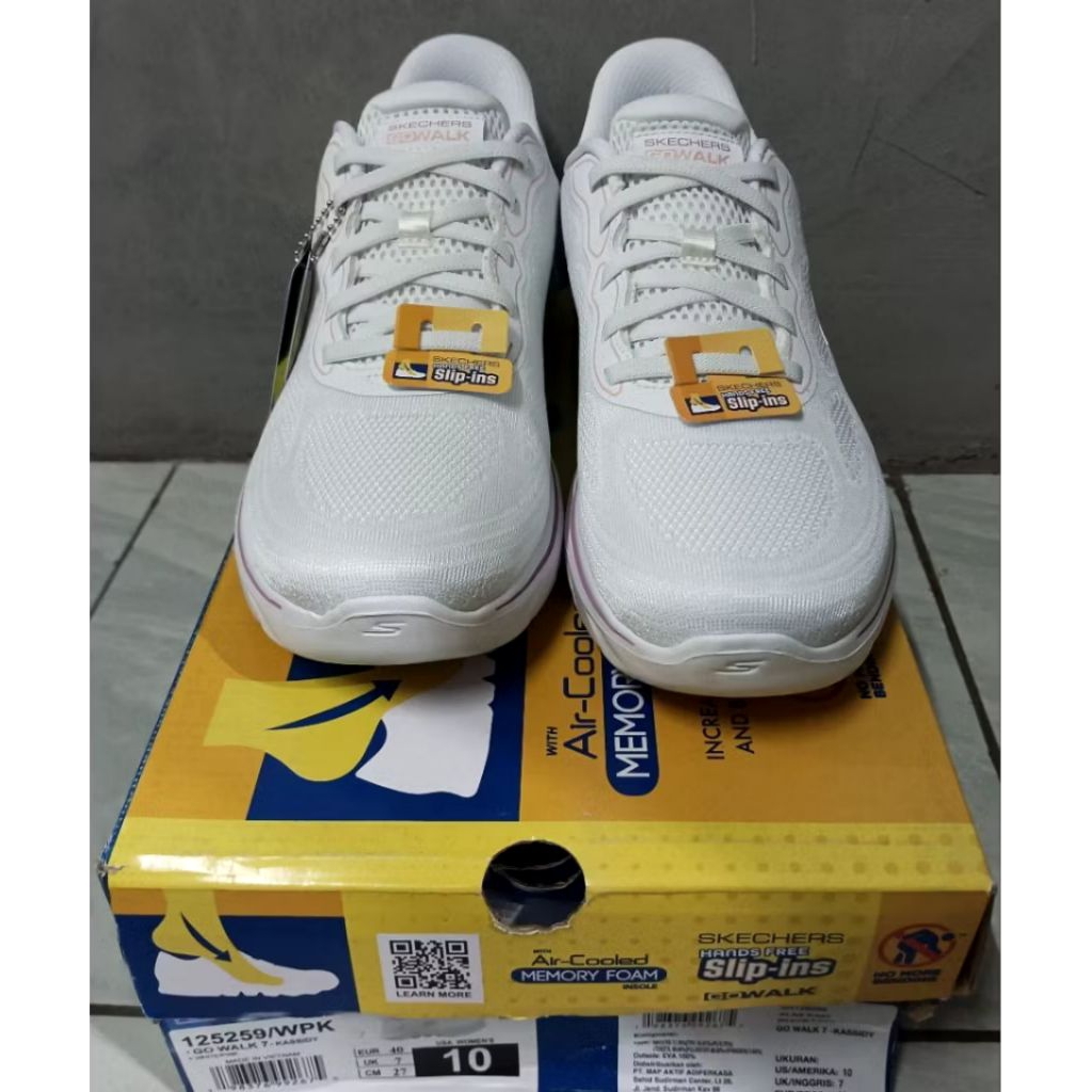 Skechers GO WALK 7