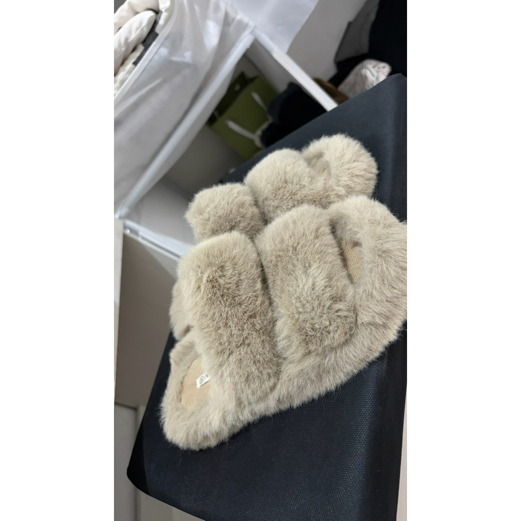 sandal bulu colorbox