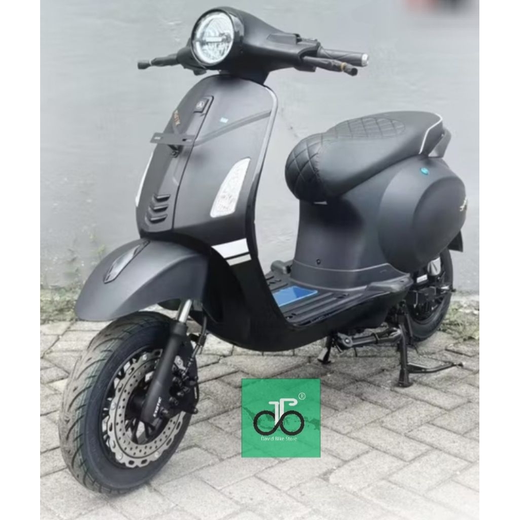 Sepeda Motor Listrik Exotic Sprinter AT model Vespa (A T)